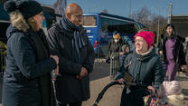 Harlem Désir, the IRC's senior vice president in Europe, visits the Polish border with Ukraine to meet with refugee families who had fled the conflict.